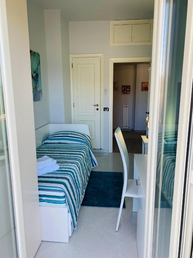 B E B Le Terrazze Sul Mare Bed & Breakfast Catanzaro Bagian luar foto