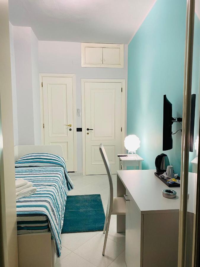B E B Le Terrazze Sul Mare Bed & Breakfast Catanzaro Bagian luar foto