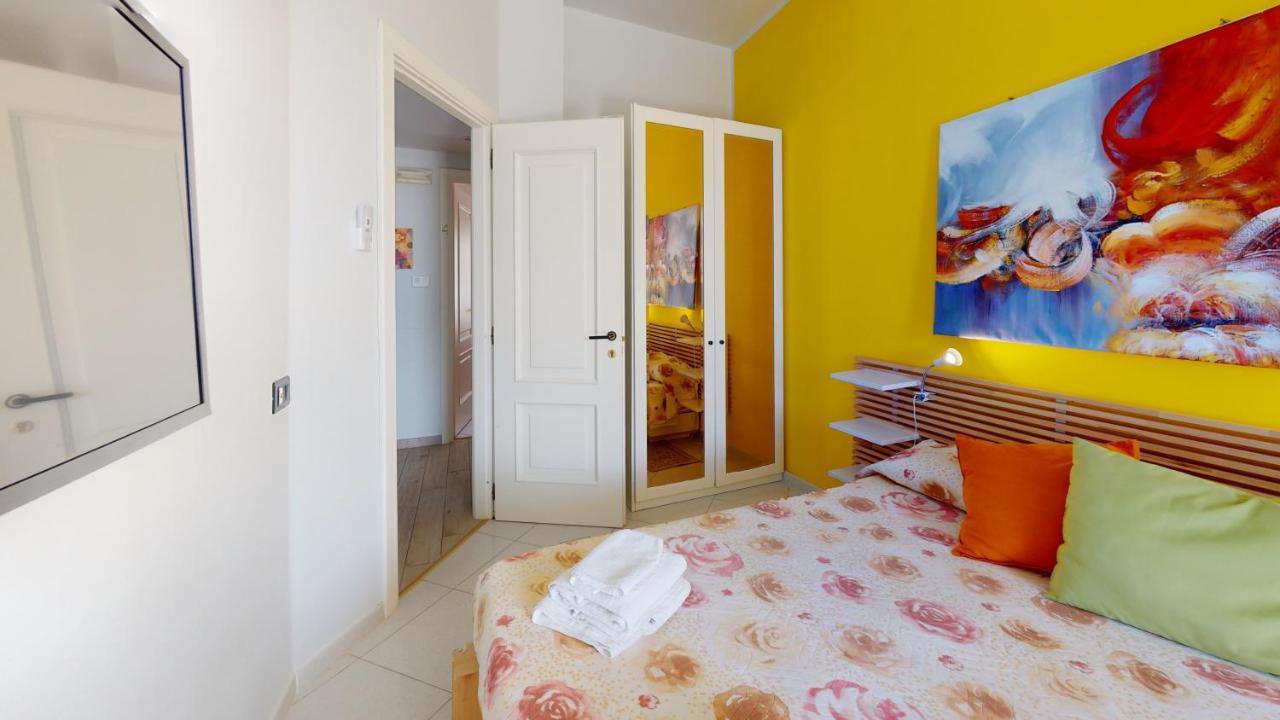 B E B Le Terrazze Sul Mare Bed & Breakfast Catanzaro Bagian luar foto