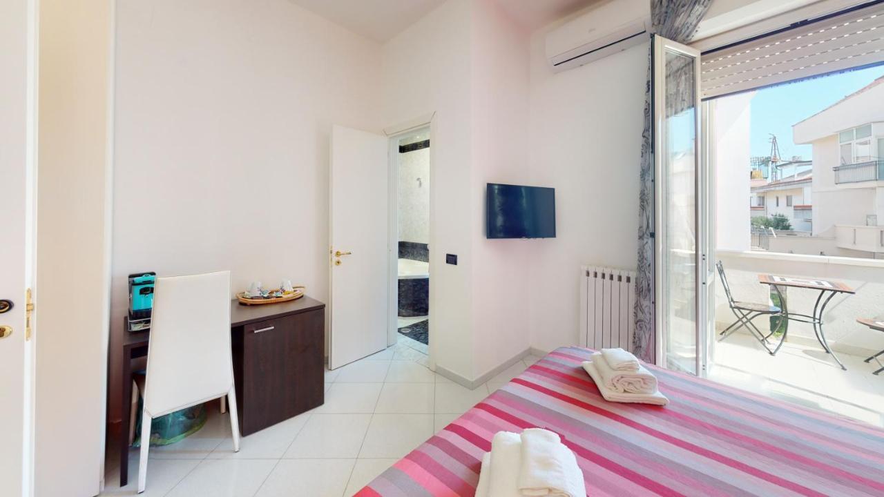 B E B Le Terrazze Sul Mare Bed & Breakfast Catanzaro Bagian luar foto