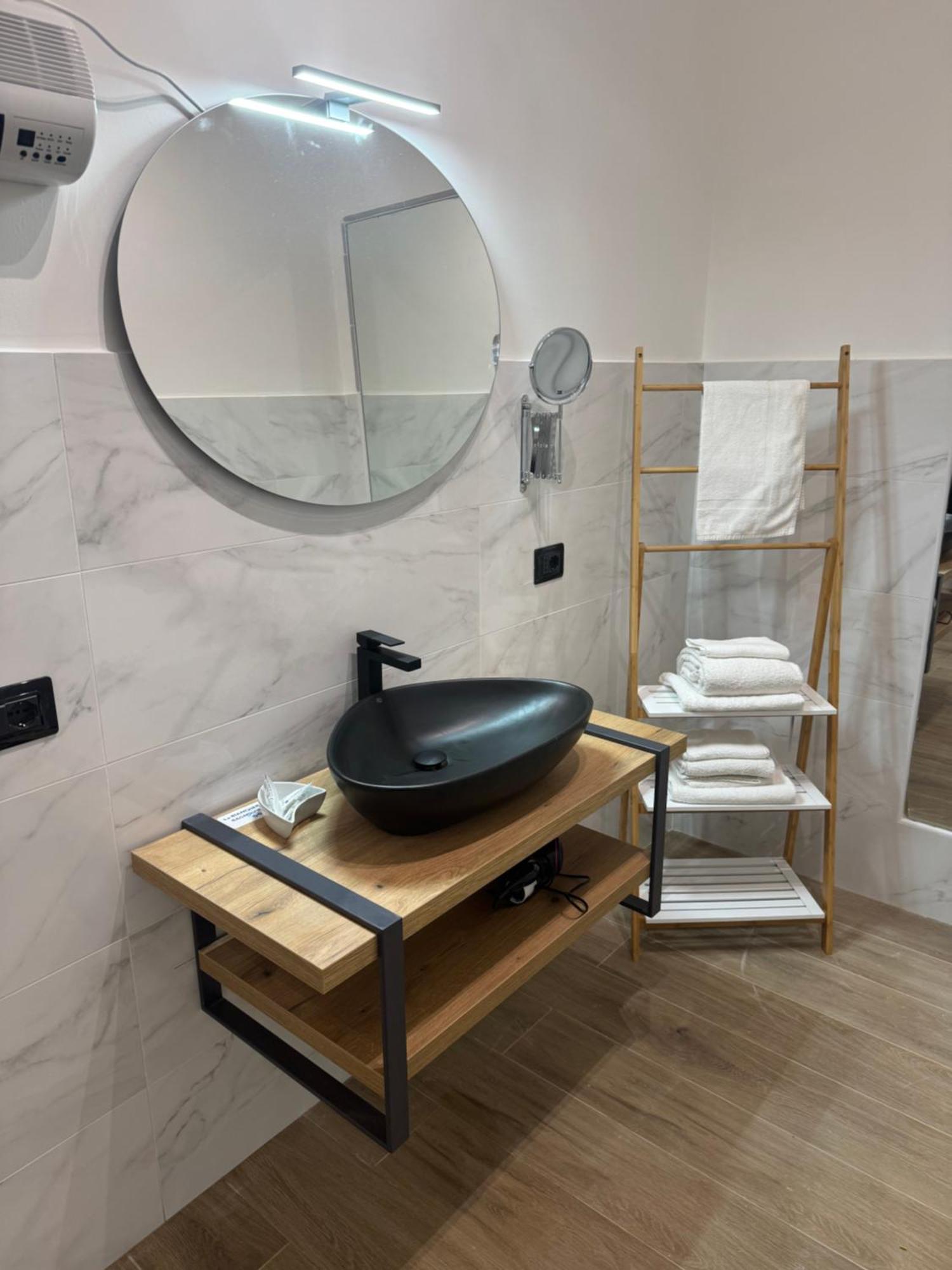 B E B Le Terrazze Sul Mare Bed & Breakfast Catanzaro Bagian luar foto